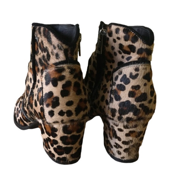 Animal print booties - Picture 2 of 5